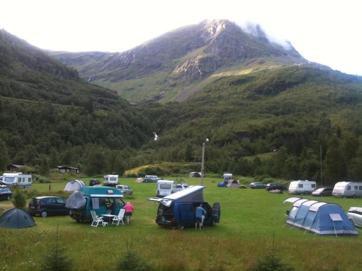 Dalen Gaard Camping Og Hytter Гейрангер Екстер'єр фото